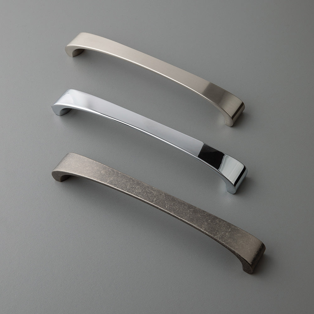 Brent D Handle Kitchen/Bedroom Door Handle Chrome