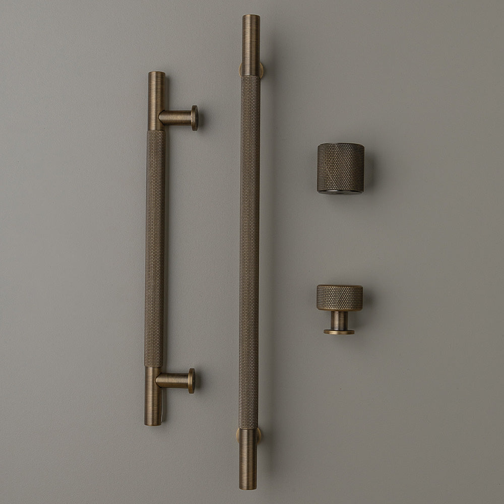 FENDER KNURLED Round Knob Kitchen/Bedroom Door Handle Antique Brass