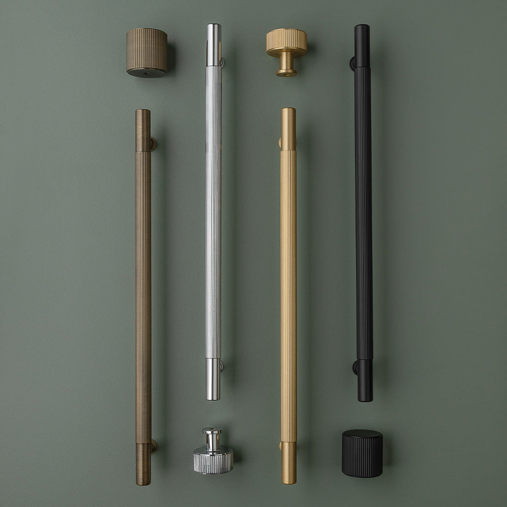 LINEA T Bar Handle Kitchen/Bedroom Door Handle Satin Brass (Various Sizes)