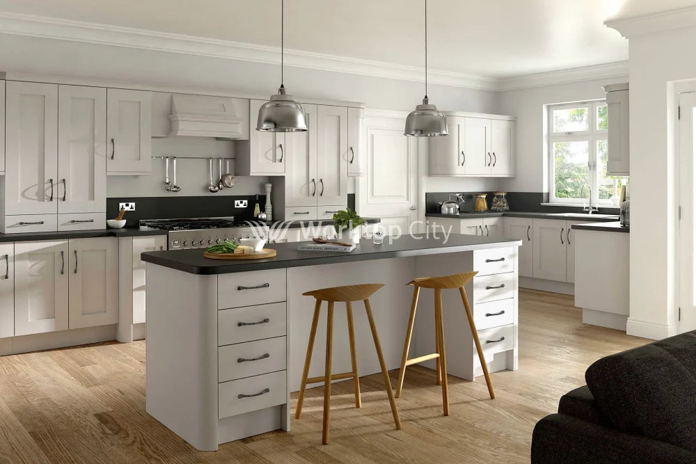 Buckingham Wood Grain Shaker Cashmere- Replacement Kitchen Doors SAMPLE PRODUCTS