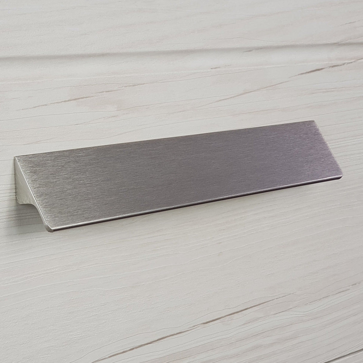 M4TEC Brushed Inox Bar Pull Handle β Door, Drawer & Cupboard (VE8 Dalry Series, Multiple Sizes)