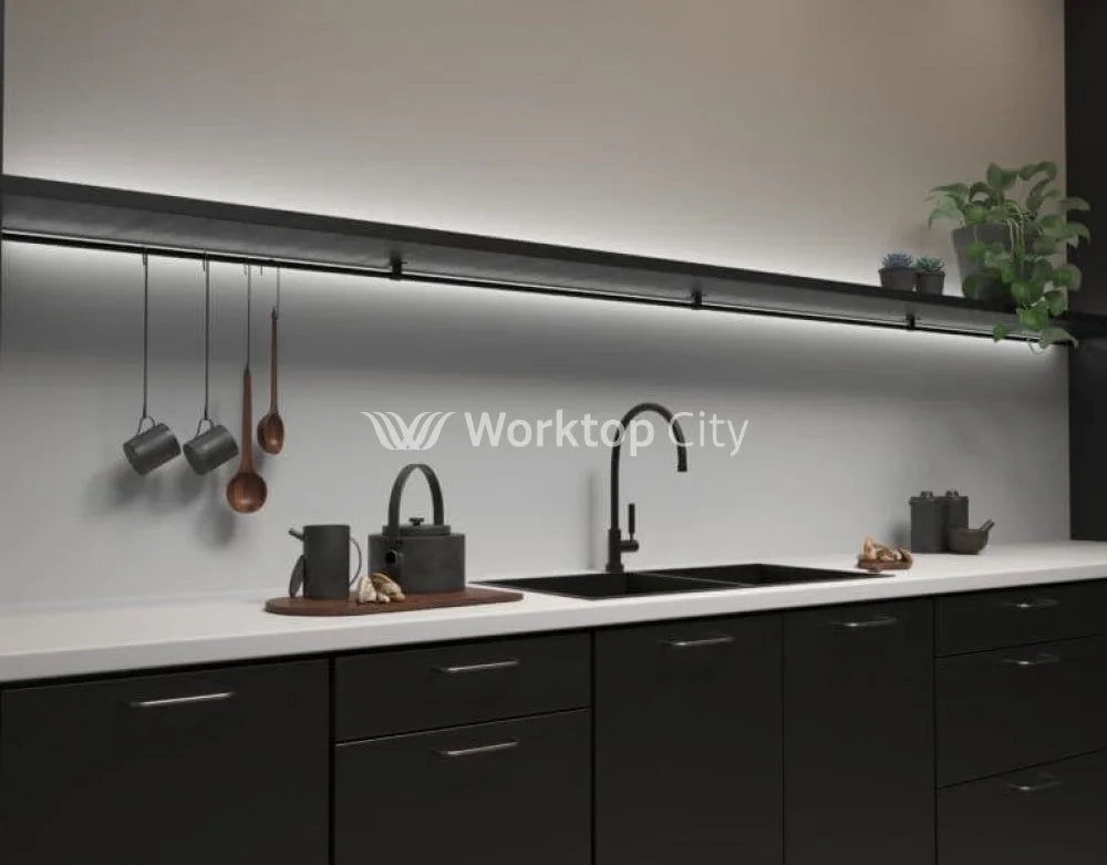 Senses Laminate Kitchen Worktops White Matte Round (Postformed) Edge Dogal Matt Finish