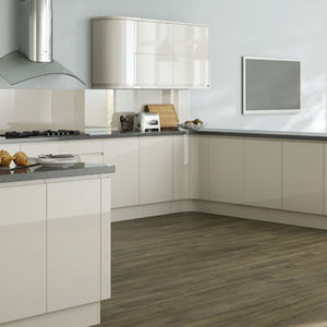 Ivory/Mussel Doors