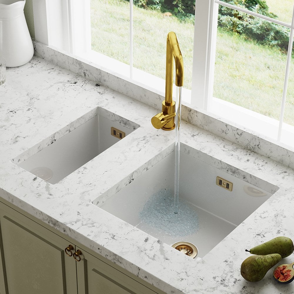 Astini Hampton 100 1.0 Bowl White Ceramic Undermount Kitchen Sink with Waste