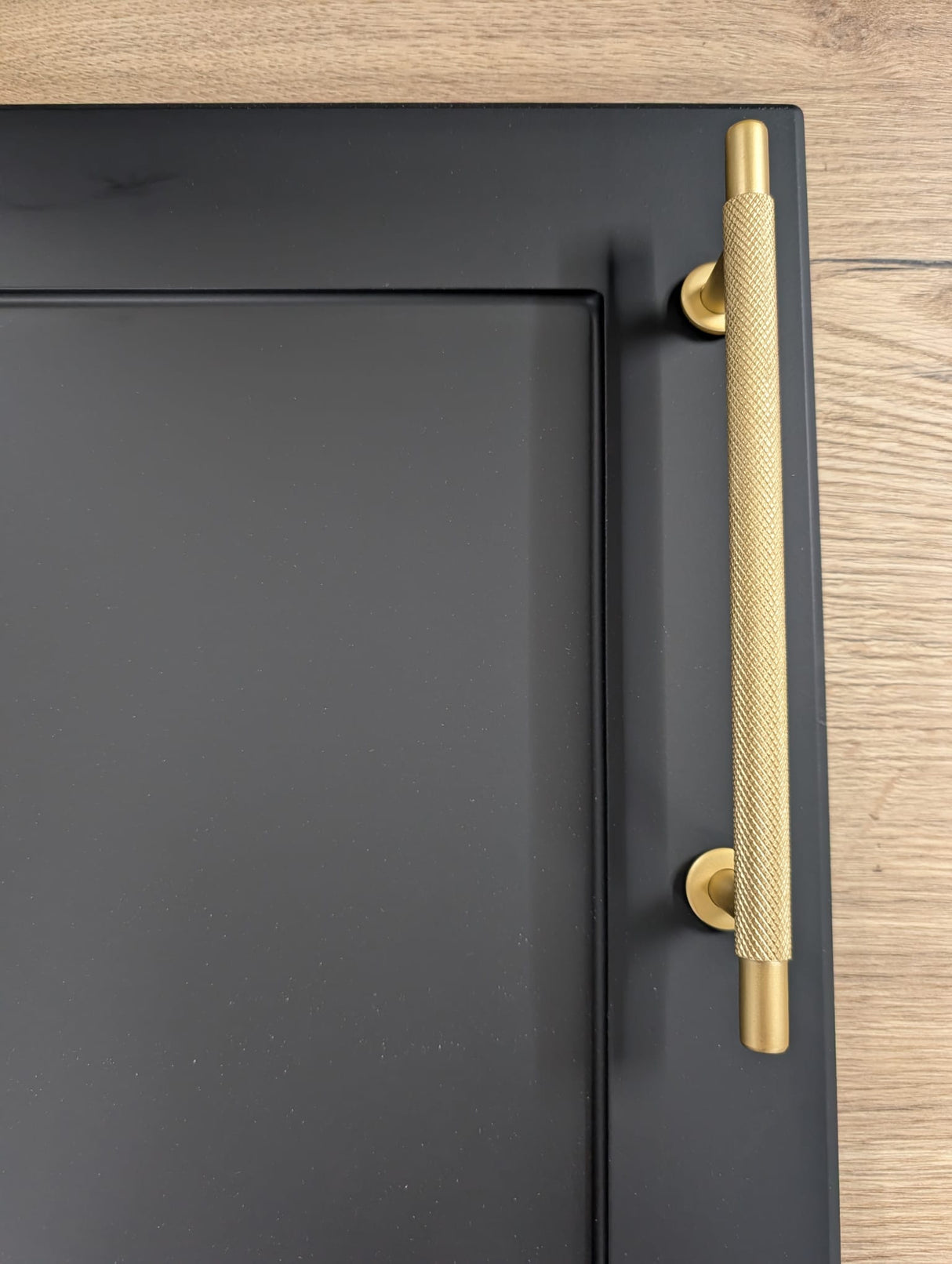 Barchester Knurled Double Ring T- Bar Kitchen/Bedroom Door Handle Satin Brass 160mm Hole Centres