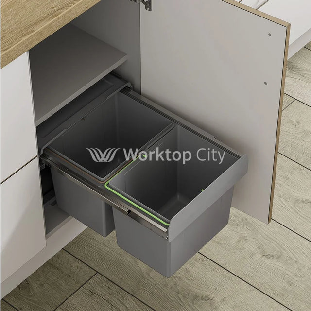 Innostor Pull Out Waste Bin With Soft Close Base Mounted Segregated 30 Litre Capacity 2 x 15 Litre To Suit Minimum